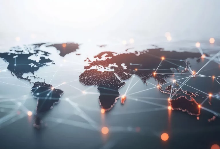 World map highlighting key HIFU markets: China, USA, Korea, and Europe, illustrating their leadership in HIFU device production from budget to premium classes.